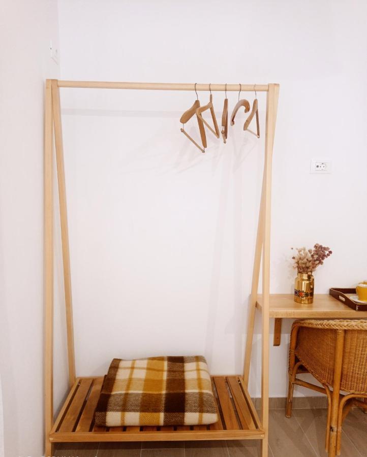 Elea Guesthouse هيماري المظهر الخارجي الصورة