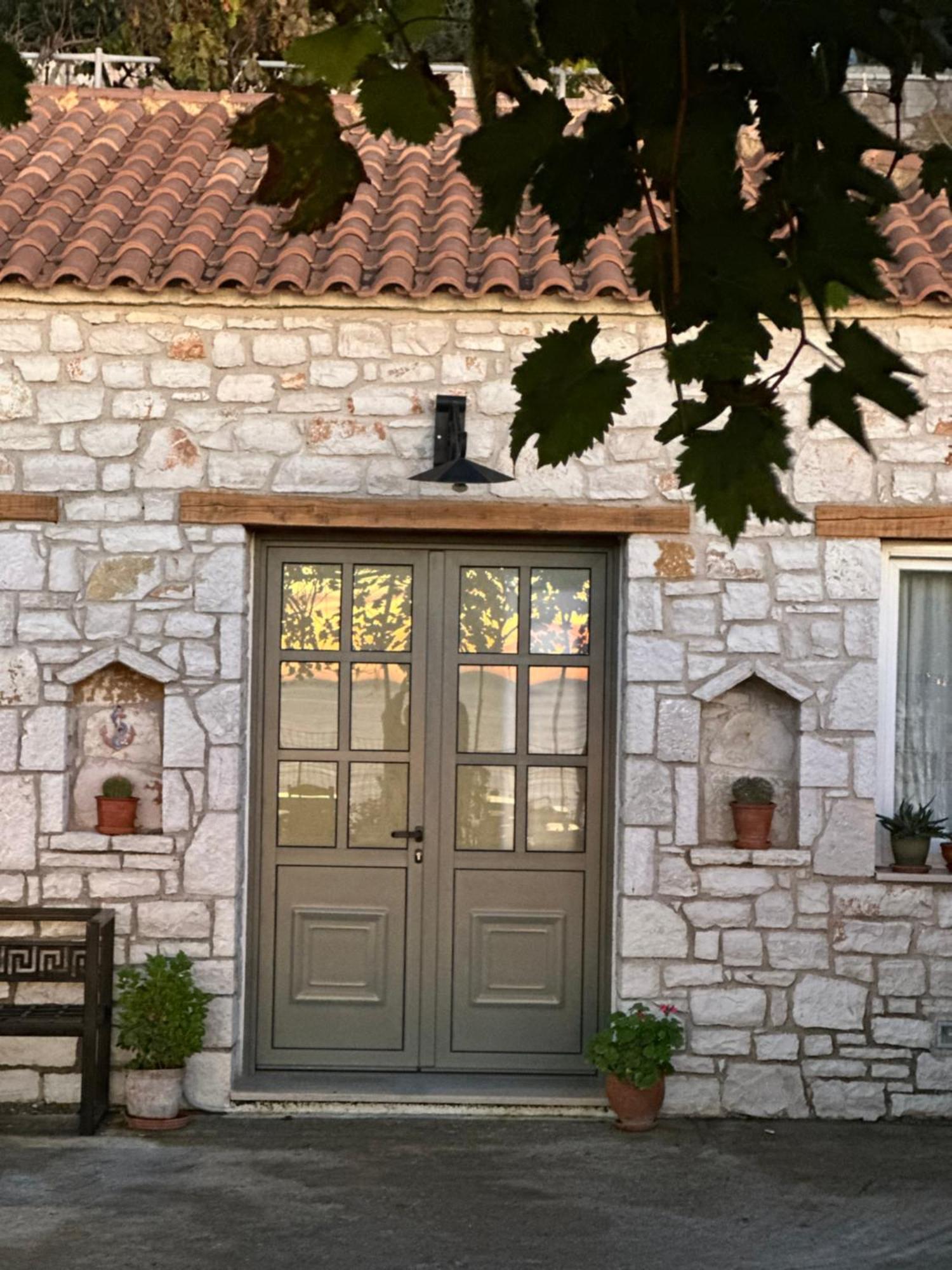 Elea Guesthouse هيماري المظهر الخارجي الصورة